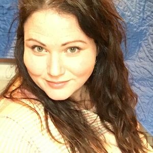 Meet your Posher, Kari